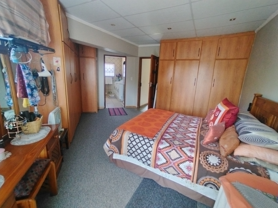 4 Bedroom Property for Sale in Christiana North West